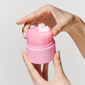Hwarang' Peony Grinding Cleansing Balm Duo Set -puhdistusbalmin hygieeninen ja innovatiivinen pakkaus